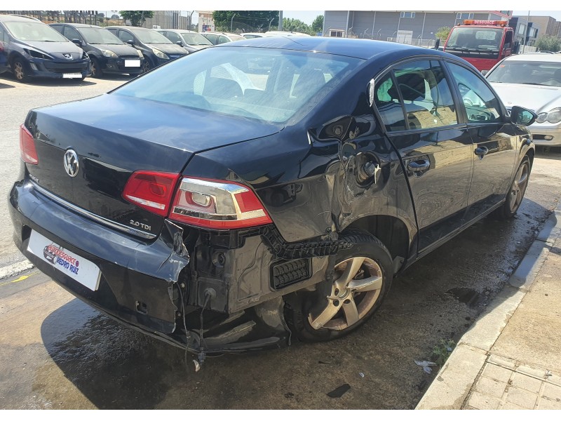 volkswagen passat lim. (362) del año 2011