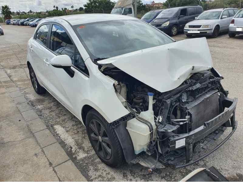 kia rio del año 2014