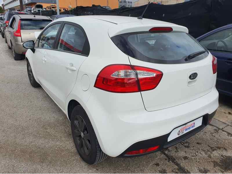 kia rio del año 2014