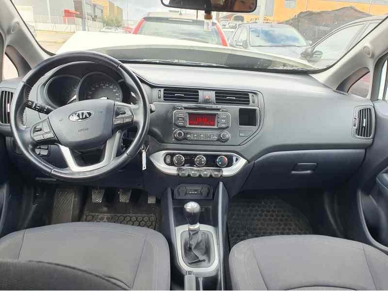 kia rio del año 2014