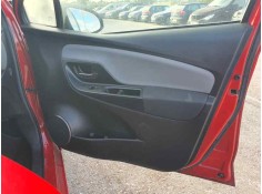 Recambio de guarnecido puerta delantera derecha para toyota yaris (_p13_) 1.3 (nsp130_) referencia OEM IAM   