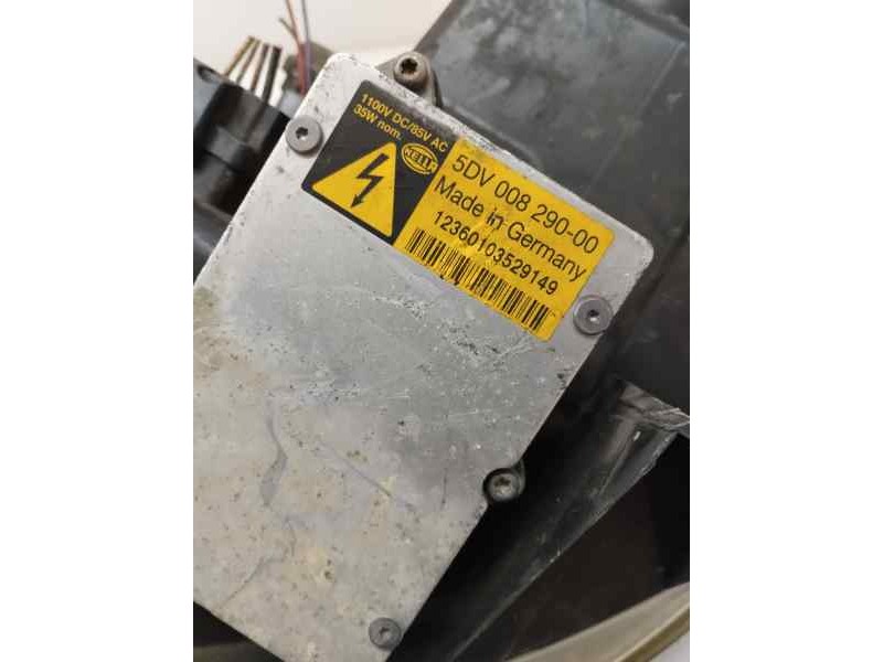 Recambio de faro derecho para renault scenic ii 2.0 dci 150 cv referencia OEM IAM 15811400  