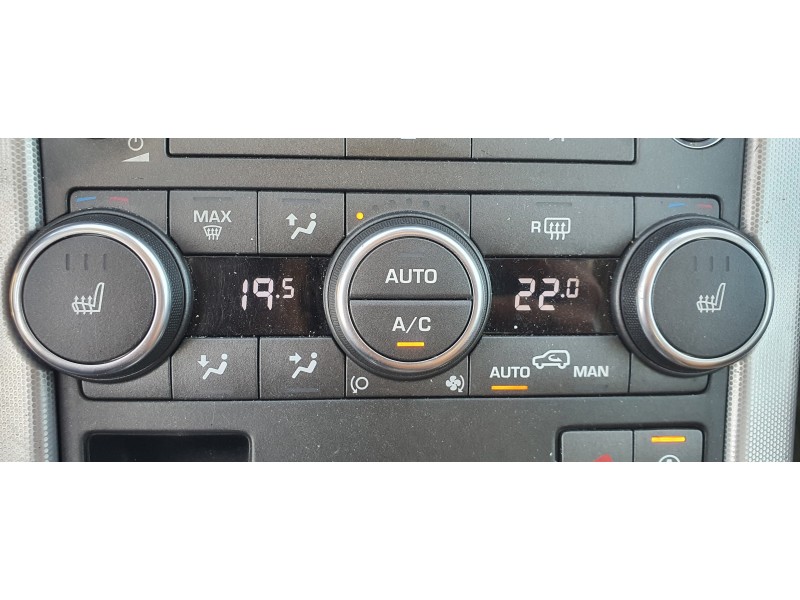Recambio de mando climatizador para land rover evoque 2.0 td4 cat referencia OEM IAM GJ3214C239AFC  