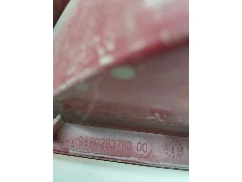 Recambio de piloto trasero izquierdo para citroën c2 1.4 hdi 68 cv referencia OEM IAM 9680283780  
							