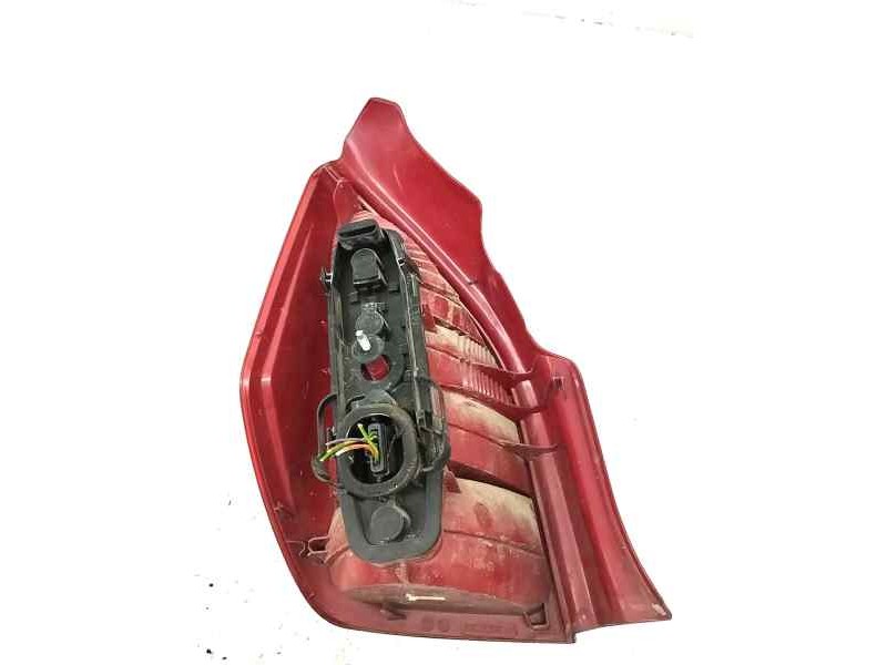 Recambio de piloto trasero derecho para citroën c2 1.4 hdi 68 cv referencia OEM IAM 9680283680  
							