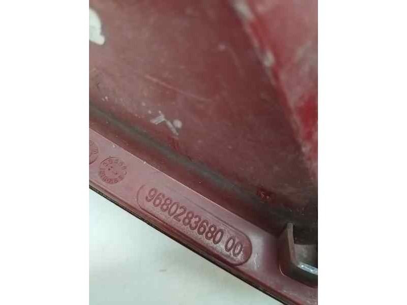 Recambio de piloto trasero derecho para citroën c2 1.4 hdi 68 cv referencia OEM IAM 9680283680  
							