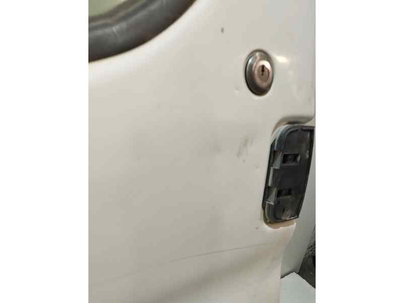Recambio de puerta delantera izquierda para citroën berlingo 1.6 hdi 75 cv referencia OEM IAM   