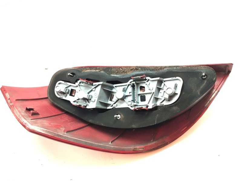 Recambio de piloto trasero derecho para mercedes-benz clase a (w169) 2.0 cdi cat referencia OEM IAM 084401930R  