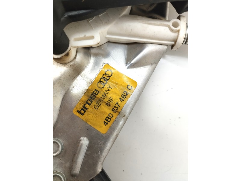 Recambio de elevalunas delantero derecho para audi allroad quattro (4b5) 2.5 v6 24v tdi referencia OEM IAM 4B0837462C  
							