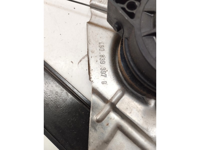 Recambio de elevalunas trasero izquierdo para audi allroad quattro (4b5) 2.5 v6 24v tdi referencia OEM IAM 4B0839397B  