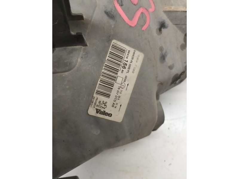 Recambio de faro derecho para peugeot 307 break / sw (s1) 2.0 16v hdi fap cat (rhr / dw10bted4) referencia OEM IAM 9641615680  
							