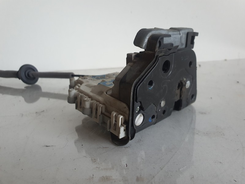 Recambio de cerradura puerta delantera derecha para audi a1 sportback (8xf) 1.6 tdi referencia OEM IAM   