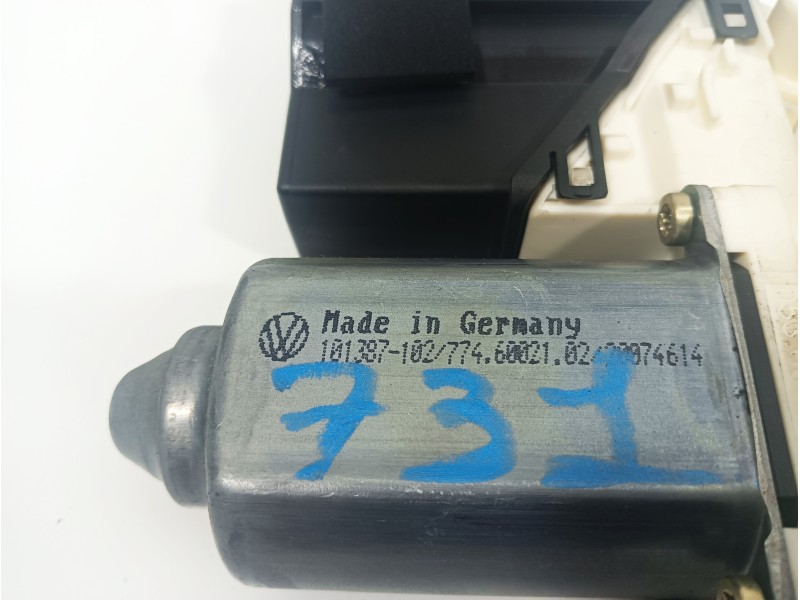 Recambio de motor elevalunas delantero izquierdo para seat ibiza (6l1) 1.4 16v referencia OEM IAM 101387102  