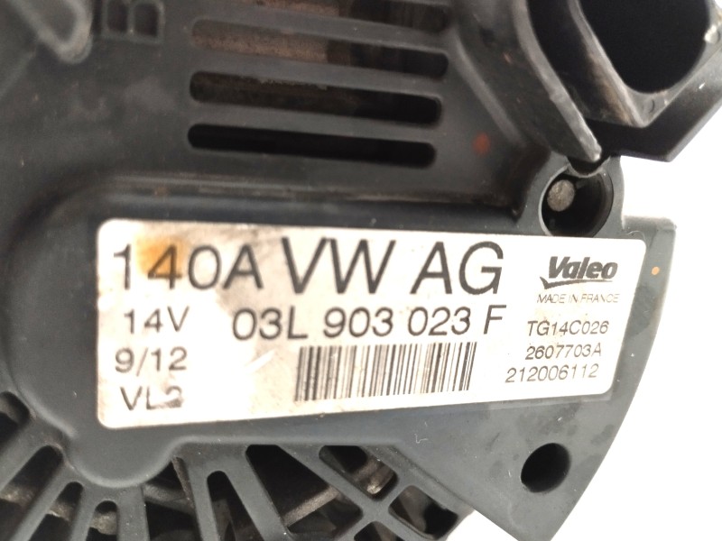 Recambio de alternador para seat leon (1p1) 1.6 tdi referencia OEM IAM 03L903023F  