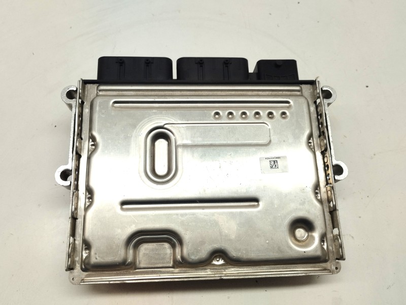 Recambio de centralita motor uce para renault clio iii 1.5 dci diesel referencia OEM IAM 0281035669  