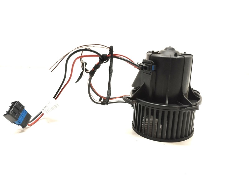 Recambio de motor calefaccion para peugeot 307 cc (s2) básico referencia OEM IAM PF2A2B9506  
							