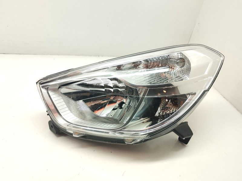 Recambio de faro izquierdo para dacia lodgy ambiance referencia OEM IAM 90007665  