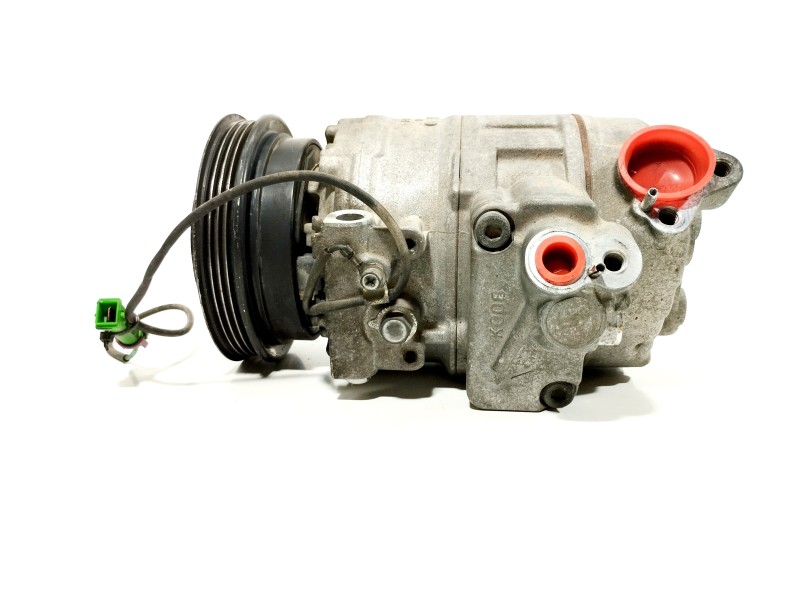 Recambio de compresor aire acondicionado para volkswagen passat variant (3b6) 1.9 tdi referencia OEM IAM 8D0260808  