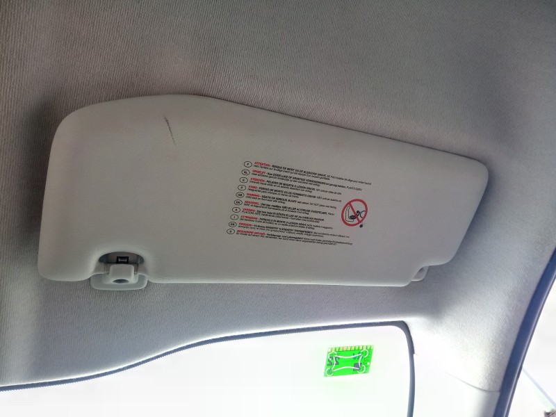 Recambio de parasol derecho para peugeot 208 1.6 16v hdi fap referencia OEM IAM   