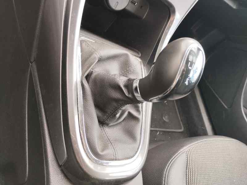 Recambio de pomo palanca cambio para opel astra j lim. 1.7 cdti 131 cv referencia OEM IAM   