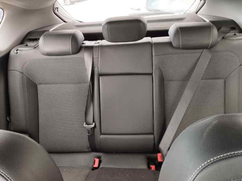 Recambio de asientos traseros para opel astra j lim. 1.7 cdti 131 cv referencia OEM IAM   
