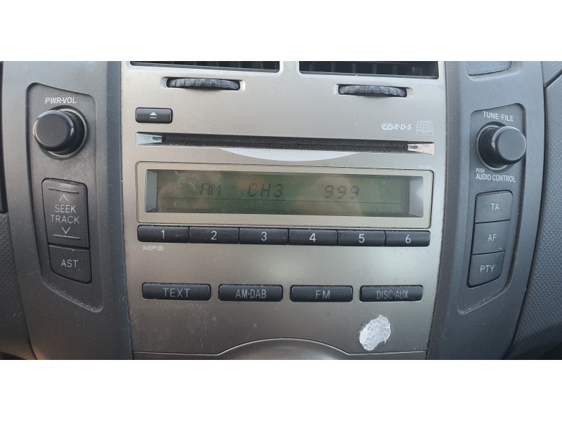 Recambio de sistema audio / radio cd para toyota yaris 1.0 cat referencia OEM IAM 861200D490  