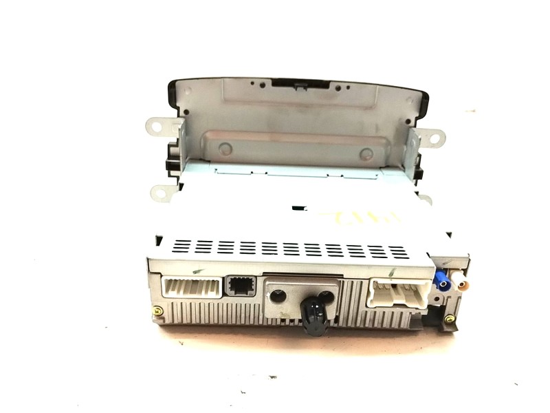 Recambio de pantalla multifuncion para dacia duster ambiance 4x2 referencia OEM IAM 281157368R  