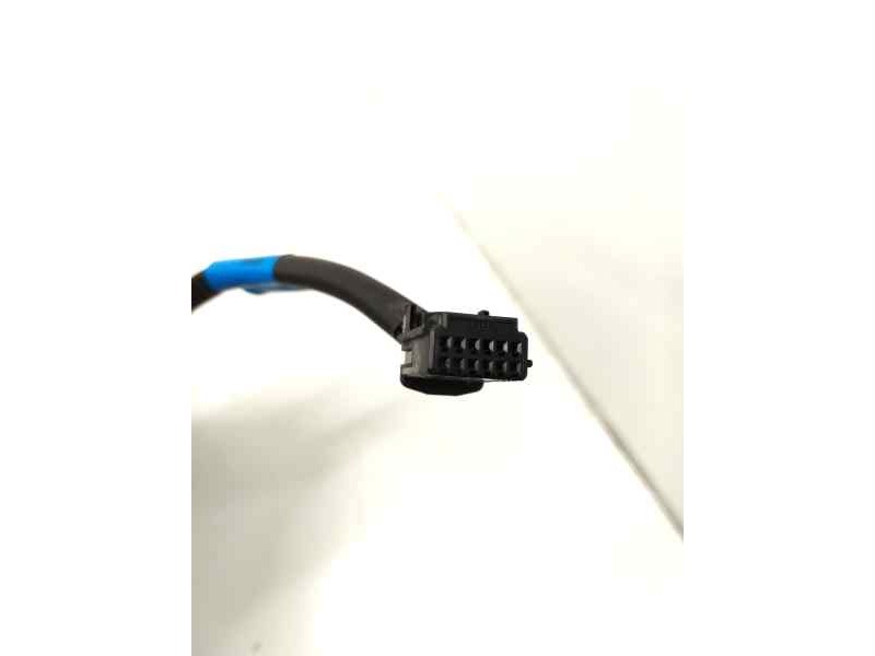 Recambio de retrovisor derecho para renault clio iv authentique referencia OEM IAM 963016264R  