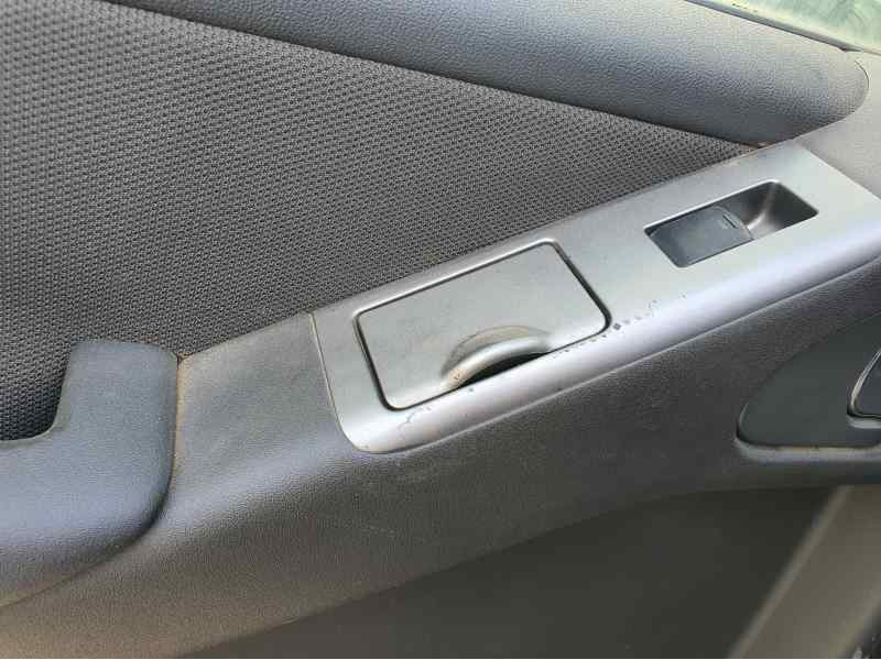 Recambio de guarnecido puerta trasera izquierda para nissan pathfinder (r51) referencia OEM IAM   