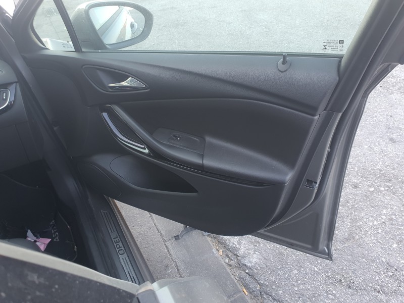 Recambio de guarnecido puerta delantera derecha para opel astra k lim. 5türig 1.6 cdti dpf referencia OEM IAM   
							