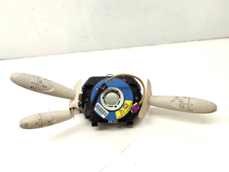 Recambio de mando multifuncion para fiat 500 312 referencia OEM IAM 07357820570  