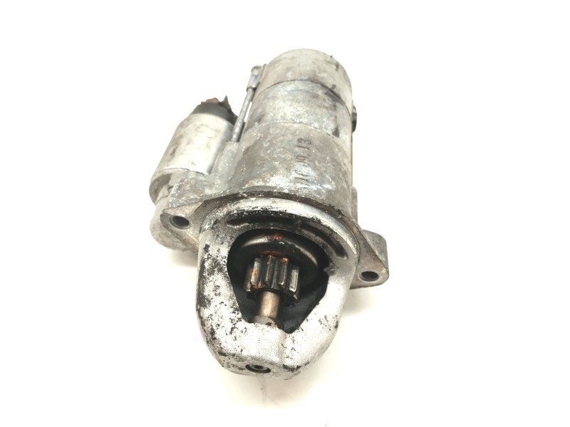 Recambio de motor arranque para ssangyong rodius 2.7 turbodiesel cat referencia OEM IAM 6611514101  