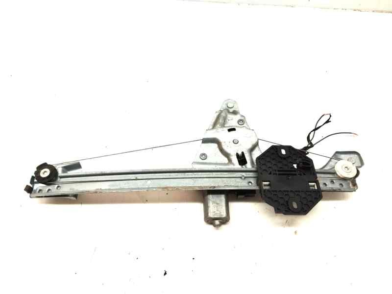 Recambio de elevalunas trasero derecho para dacia sandero 1.5 blue dci diesel fap cat referencia OEM IAM 827206057R  
							