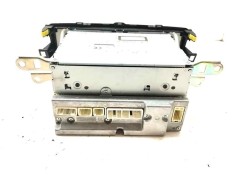 Recambio de sistema audio / radio cd para toyota auris 2.0 d-4d 126 cv referencia OEM IAM 8612002A70   2