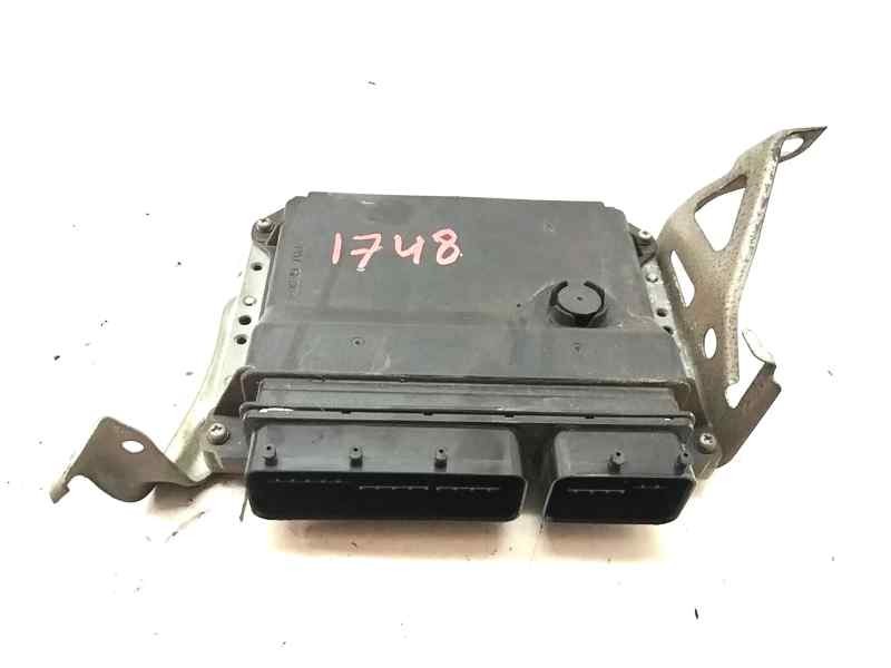 Recambio de centralita motor uce para toyota auris 2.0 d-4d 126 cv referencia OEM IAM 8966102S30  