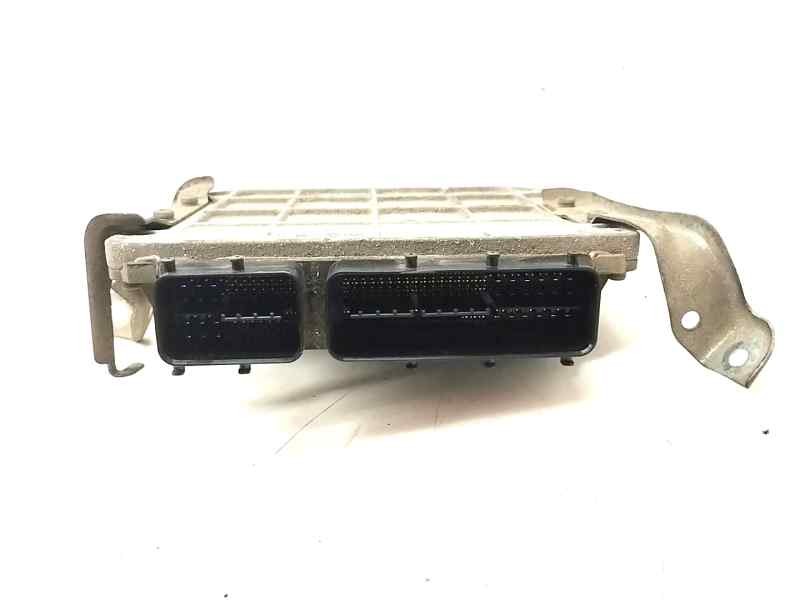 Recambio de centralita motor uce para toyota auris 2.0 d-4d 126 cv referencia OEM IAM 8966102S30  
							