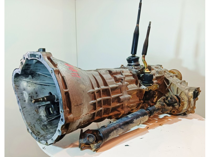 Recambio de caja cambios para nissan terrano/terrano.ii (r20) 2.7 turbodiesel referencia OEM IAM SINREFVISIBLE  