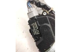 Recambio de motor limpia delantero para toyota auris 2.0 d-4d 126 cv referencia OEM IAM 8511002190   2