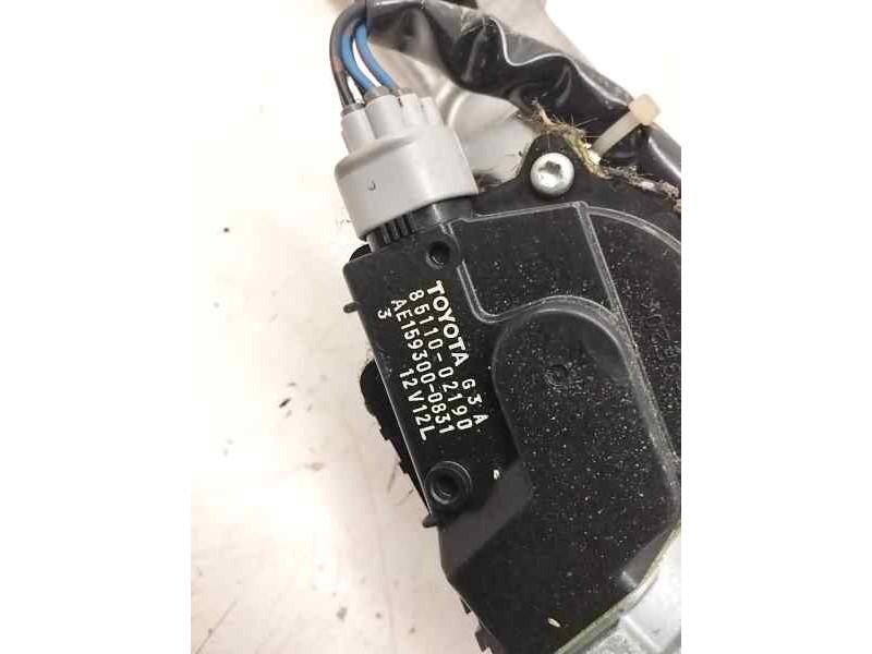 Recambio de motor limpia delantero para toyota auris 2.0 d-4d 126 cv referencia OEM IAM 8511002190  
							