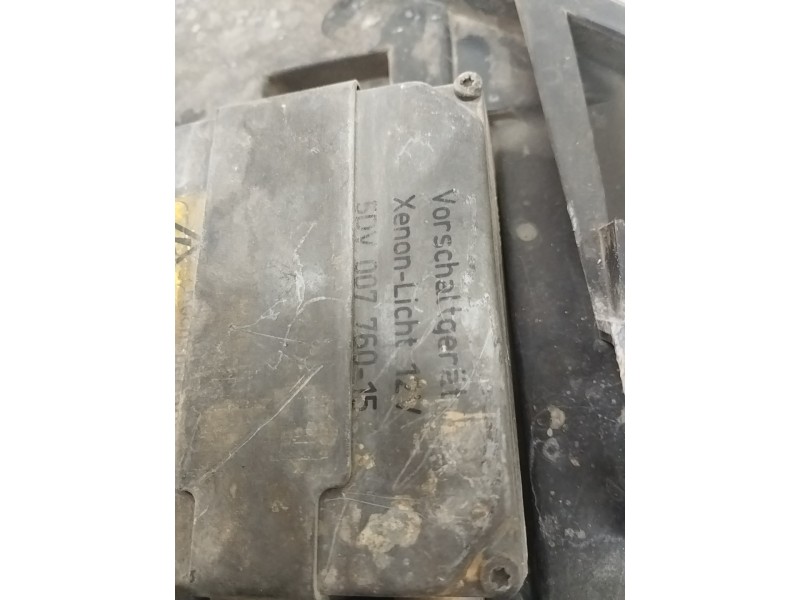 Recambio de faro izquierdo para audi allroad quattro (4b5) 2.5 v6 24v tdi referencia OEM IAM 5DV00776015  