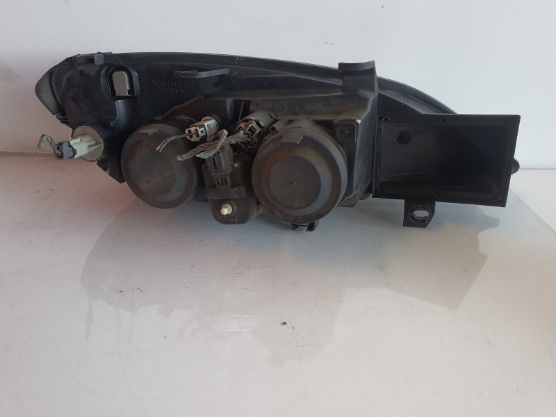 Recambio de faro izquierdo para nissan primera berlina (p11) referencia OEM IAM 89003044  
