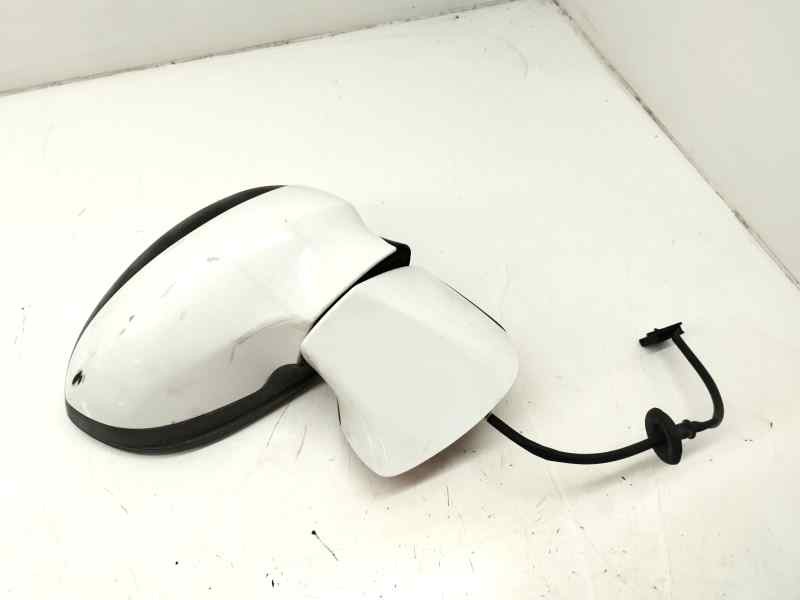 Recambio de retrovisor derecho para opel zafira tourer 1.6 cdti dpf ecoflex s&s 136 cv referencia OEM IAM   
							