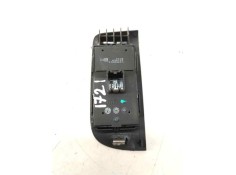 Recambio de mando elevalunas delantero izquierdo para opel zafira tourer 1.6 cdti dpf ecoflex s&s 136 cv referencia OEM IAM 1330 2