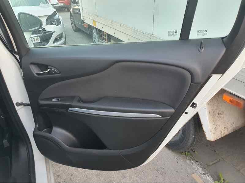 Recambio de guarnecido puerta trasera derecha para opel zafira tourer 1.6 cdti dpf ecoflex s&s 136 cv referencia OEM IAM   
							