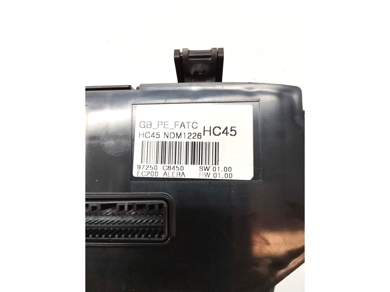 Recambio de mando climatizador para hyundai i20 active 1.0 tgdi cat referencia OEM IAM 97250C8450  