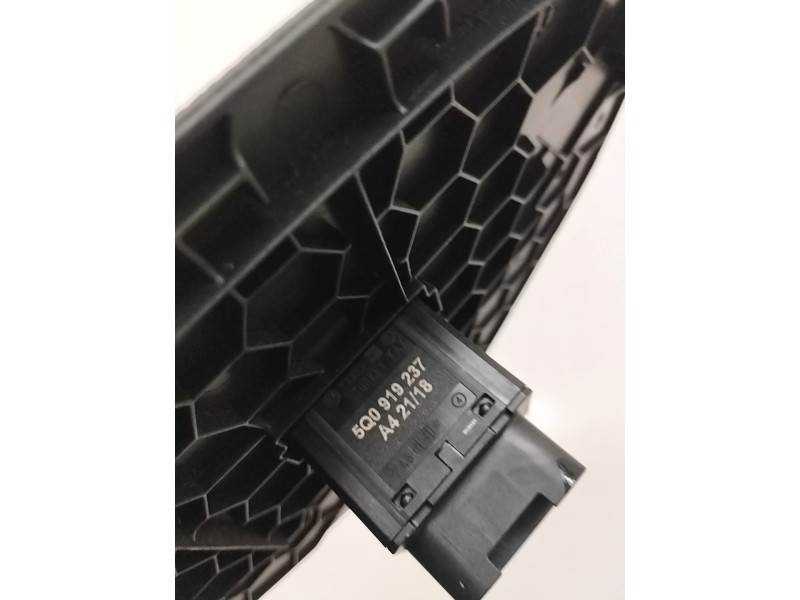 Recambio de interruptor para volkswagen arteon (3h7) r-line 4motion referencia OEM IAM 5Q0919237  