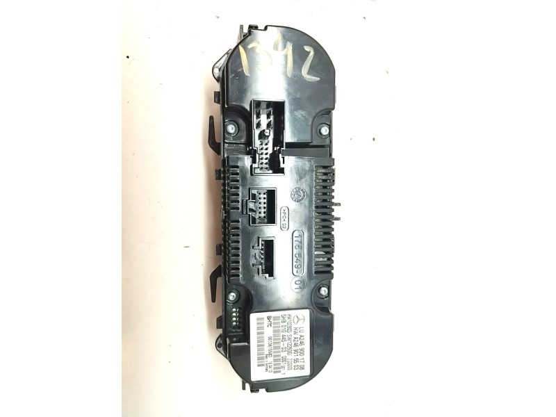 Recambio de mando climatizador para mercedes-benz clase cla (w117) cla 220 cdi (117.303) referencia OEM IAM A2469001708  