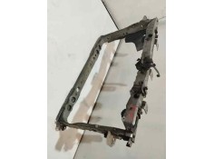 Recambio de panel frontal para toyota auris 2.0 d-4d 126 cv referencia OEM IAM    2