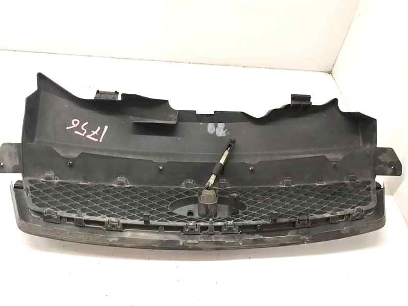 Recambio de calandra delantera de radiador para ford focus ii berlina referencia OEM IAM 4M518C436A  