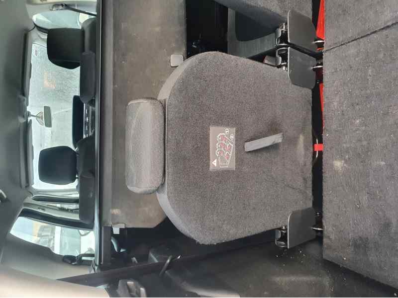 Recambio de asientos tercera fila para citroën c4 grand picasso 1.2 thp 130 cv referencia OEM IAM   
							